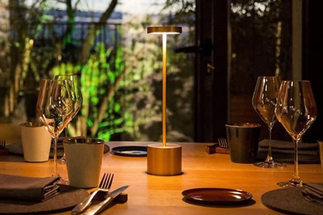 A luz suave cria a atmosfera intimista ideal para uma noite especial (Divulgação: Shopee).