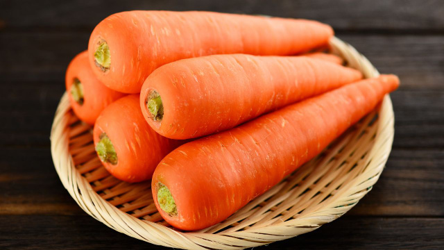 Manuel Viso, médico: "Embora as cenouras cruas tenham mais fibras, as cenouras cozidas são mais nutritivas"