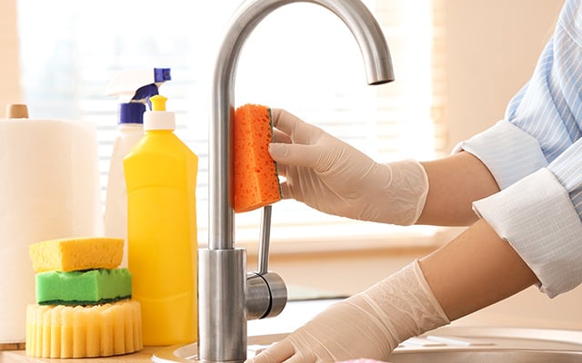 Diga adeus para a sujeira! Separamos os 6 lugares que as pessoas mais esquecem de limpar na cozinha