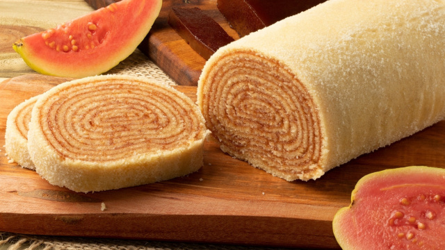 O bolo de rolo é o mais famoso de Pernambuco! (Créditos: Shutterstock)
