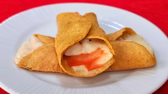 Sem farinha, nem glúten: troquei o pão do café da manhã por essa receita quase zero carboidratos e rica em proteínas pronta em 5 minutos