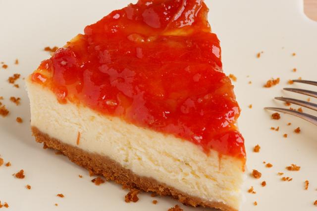 Cheesecake fácil SEM GELATINA é a sobremesa gelada perfeita para a ceia de Natal!