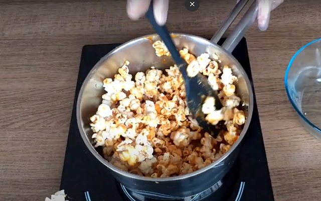 Adeus pipoca queimada: aqui está o segredo para fazer a pipoca doce perfeita (com receita para 3 sabores!)