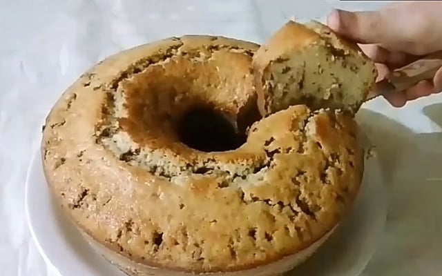 Receita de bolo formigueiro de liquidificador para salvar seu café da tarde ou o lanche das crianças