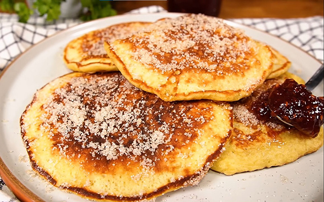 Pão de banana na frigideira: a receita pronta em 5 minutos que vai transformar o seu café da manhã
