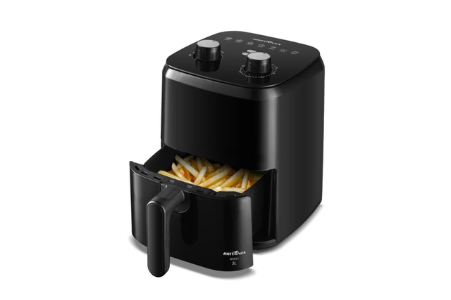 A Air Fryer Britânia 3L da Shopee garante sabor e praticidade em todas as receitas (Reprodução: Shopee).