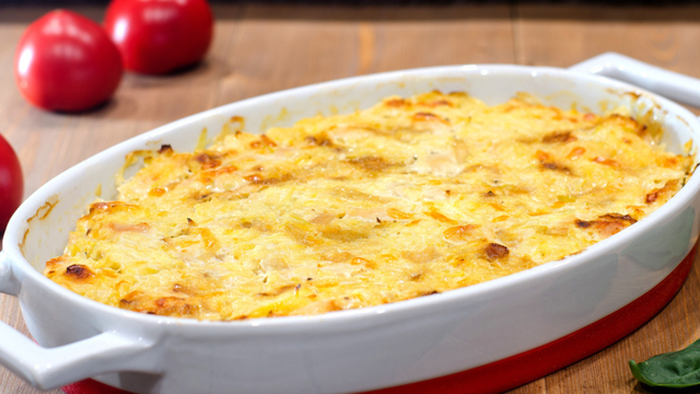 Jantar de preguiçoso: frango gratinado que vai direto ao forno e fica pronto num piscar de olhos