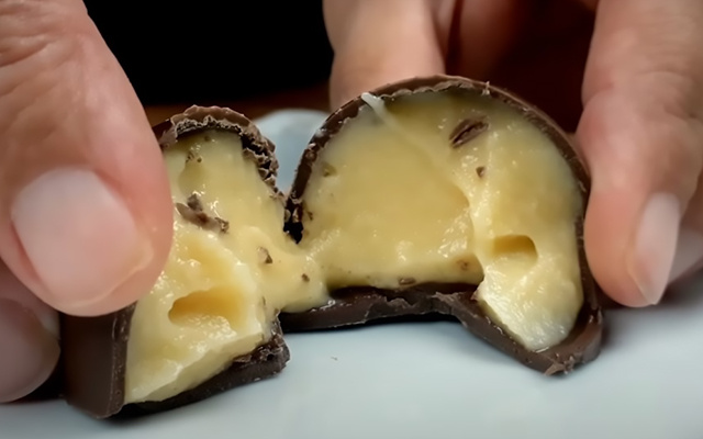 Toda Páscoa eu vendo essa trufa de maracujá para fazer uma renda extra: receita é sucesso de venda (e na minha família também!)