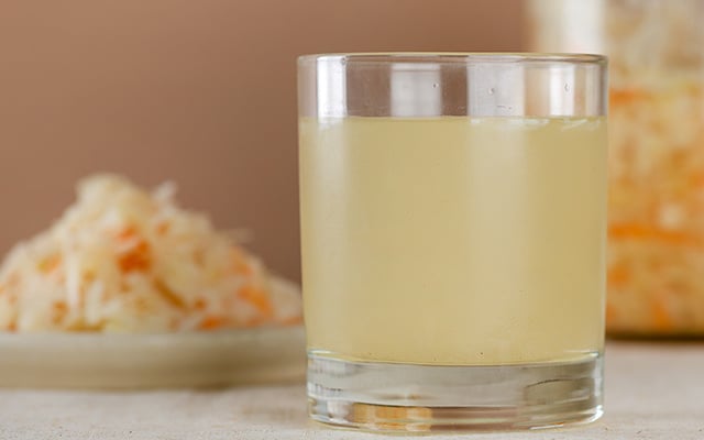 Suco natural com um vegetal inusitado tem capacidade de virar novo aliado contra envelhecimento das células, segundo estudo
