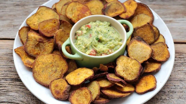 Batata-doce picante na airfryer é o jeito mais gostoso (e prático) de preparar o tubérculo