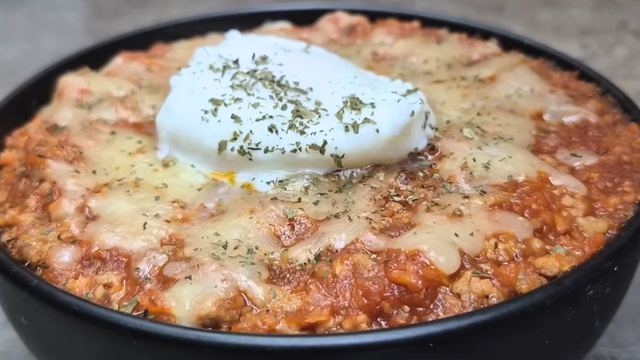 Gratinado japonês fácil e irresistível: o prato barato para o jantar de hoje