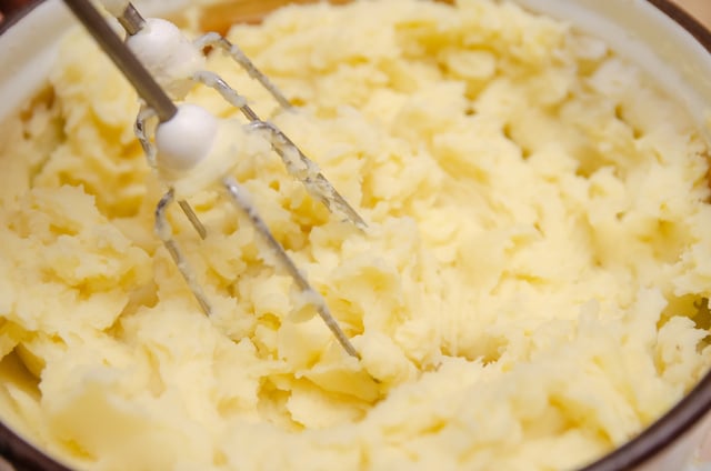 Nem todo purê é feito com leite: veja o que usar em cada tipo de purê