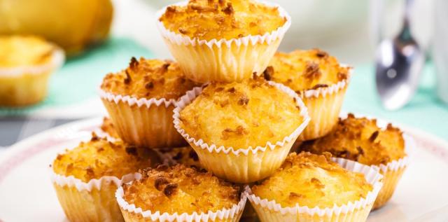 Queijadinha rápida que só precisa de 4 ingredientes: aprenda essa receita simples e deliciosa