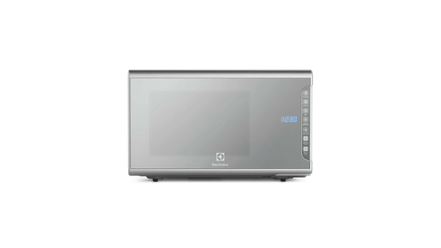 Esse micro-ondas da Eletrolux está com um dos melhores descontos durante a Semana do Consumidor