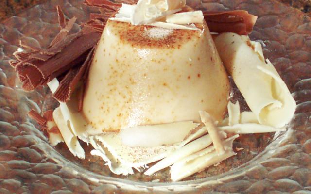 O semifreddo de capuccino é uma opção perfeita para quem quer preparar uma sobremesa prática e diferente (Créditos: TudoGostoso)