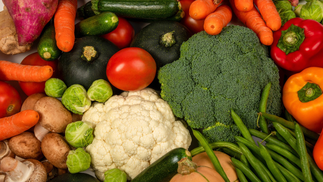 Aderir ao desafio pode trazer efeitos positivos à saúde, mas é preciso ter cautela (Créditos: Shutterstock)