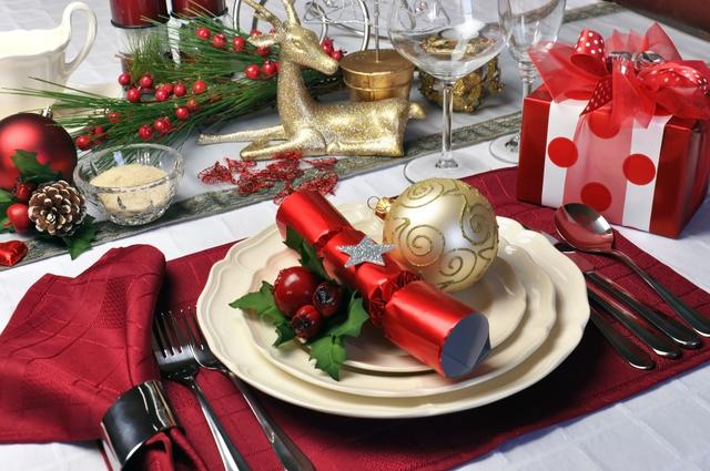 Com essas dicas a sua mesa vai ficar mais bonita do que as festas mais chiques (Créditos: Shutterstock)