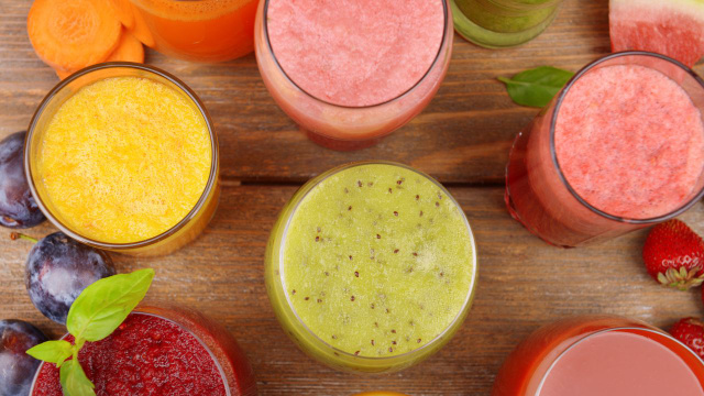 O suco que ajuda a controlar a glicemia logo cedo: veja os benefícios e como consumir