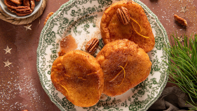 Natal só para adultos: rabanada com cachaça é a receita que você precisa para lidar com os parentes chatos