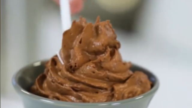 Thierry Marx revela sua receita de mousse de chocolate com apenas 2 ingredientes!