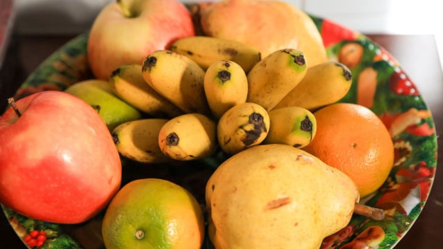 TudoGostoso ensina quais frutas incluir no jantar para dormir melhor e acordar mais disposto