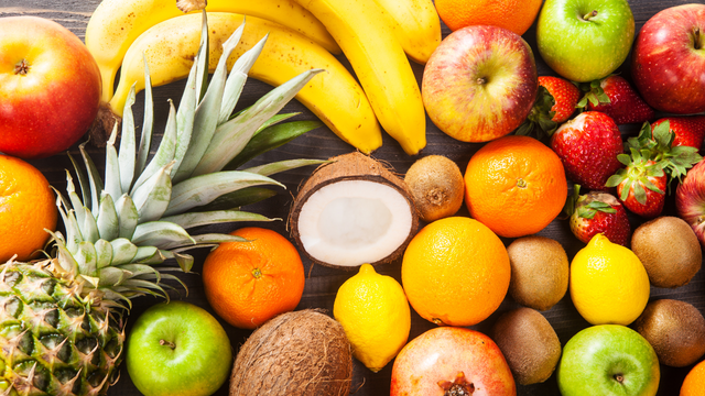 Harvard tem a resposta: essas são as 4 frutas responsáveis pela longevidade