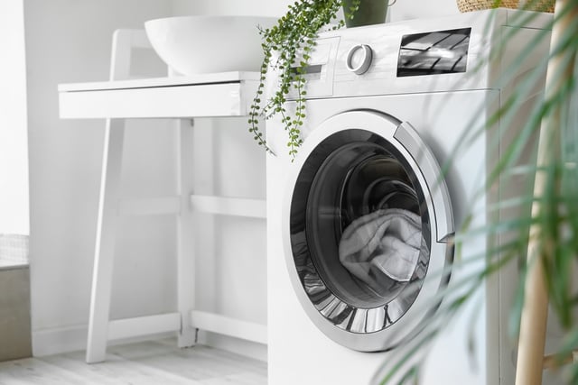 Lave a roupa toda de uma vez! Lavadoras de até 17kg da Electrolux e Midea em promoção