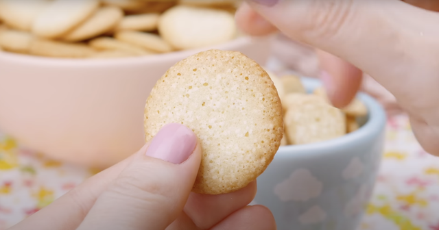 Eu não te conto mentirinhas, mas te ensino como fazer o biscoito mais queridinho das padarias!