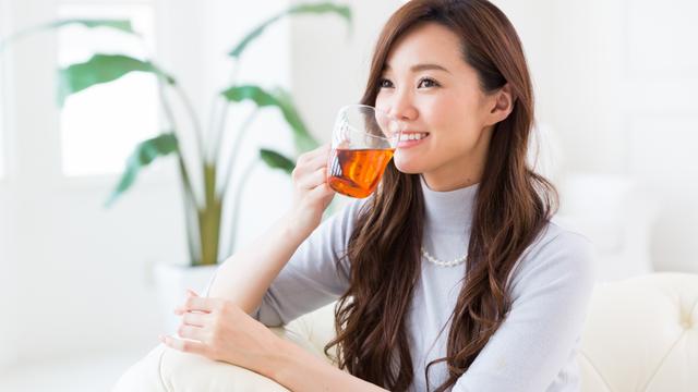 Esse chá espanta o calor e limpa o fígado, segundo mestre da medicina chinesa