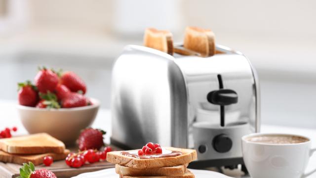 Torradeira elétrica: 3 opções baratinhas para inovar no seu café da manhã!
