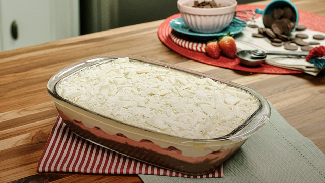 SOBREMESA DE ANO-NOVO SIMPLES E FÁCIL pra quem ta atrasado com a ceia de Réveillon: aprenda a fazer 3 moças na travessa