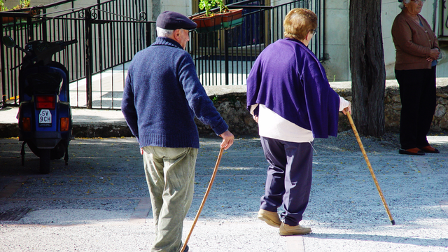 Aos 60 anos, caminhar nem sempre é a melhor opção: o TudoGostoso explica o que especialistas indicam