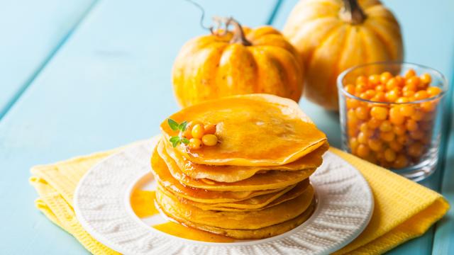 Café da manhã ou lanche com uma panqueca saudável deliciosa: receita nutritiva pode ficar ainda mais proteica