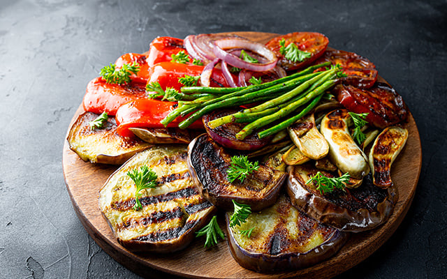 Como fazer uma mistura de legumes assados perfeita na air fryer: uma refeição saudável pronta em menos de 20 minutos