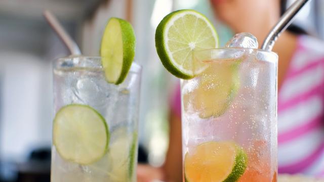 Água com limão turbinada: 3 ingredientes para mais sabor e saúde à bebida popular para quem quer emagrecer
