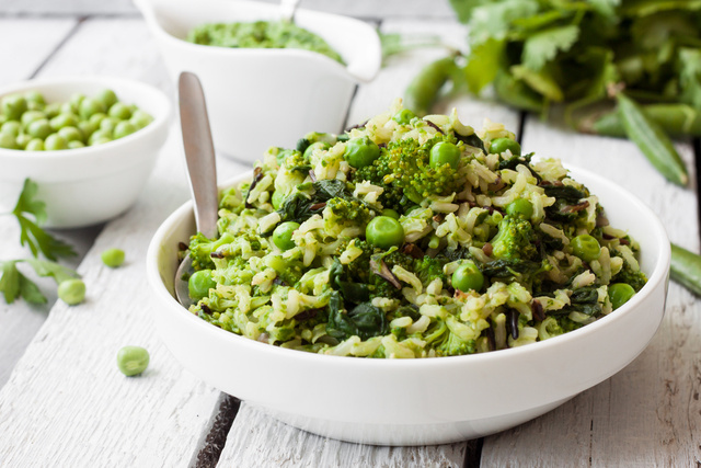 Arroz verde: receita fácil e saudável para um almoço colorido e cheio de vida!