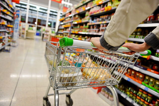 Comida na BlackFriday: nutricionistas revelam os melhores alimentos para estocar em casa e economizar!