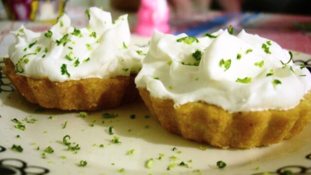 Sobremesa fácil e rápida: tortinha de limão é prática e agrada todos os paladares