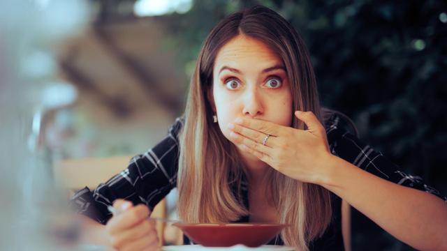 Verdade revelada: novo estudo estima quanto tempo de vida saudável é perdido quando comemos mal