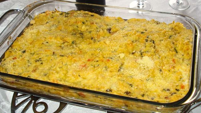 Aprendi essa receita com bacalhau muito fácil de fazer e agora faço todo Ano-Novo, meus amigos e minha família sempre pedem (fica pronto rapidinho)