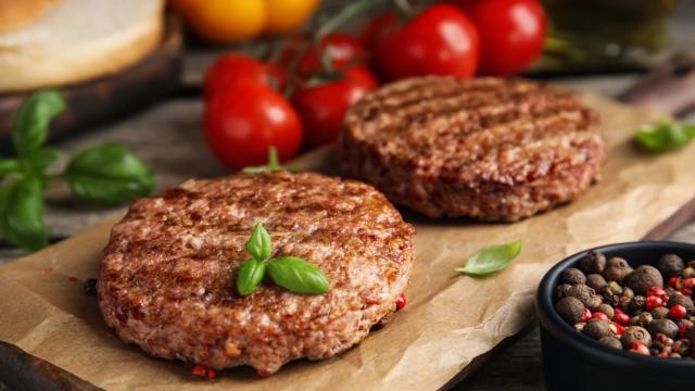 Basta fritar e se deliciar! (Créditos: Shutterstock)
