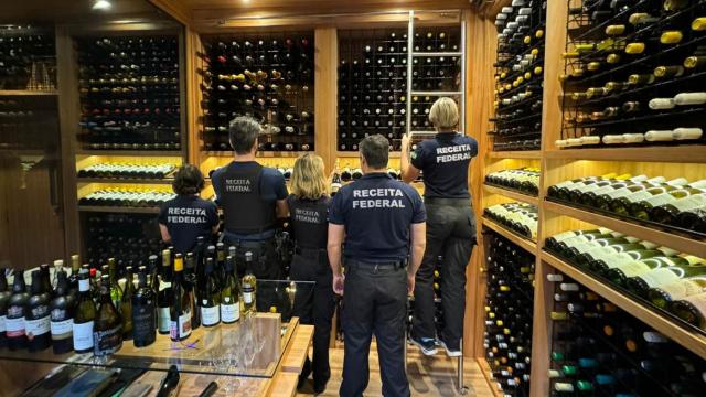Vinho de R$100 mil: restaurante com estrelas Michelin é acusado de sonegação por venda irregular de vinhos de alto luxo