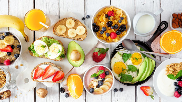 Os cinco cafés da manhã favoritos que os cardiologistas recomendam para manter um coração saudável