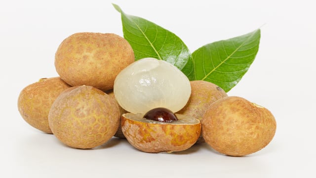Rara nas prateleiras, a fruta divide espaço entre curiosidade e valor comercial. (Foto: Shutterstock)