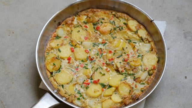 Siga o passo a passo da receita da cozinheira Felisa (Créditos: Shutterstock)