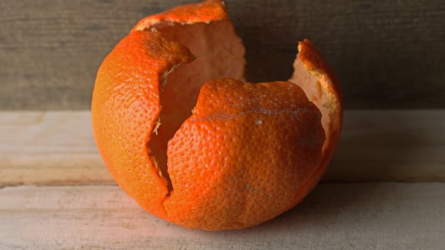Com essa dica você aproveita a casca da tangerina em vez de jogá-la direto no lixo (Créditos: Shutterstock)