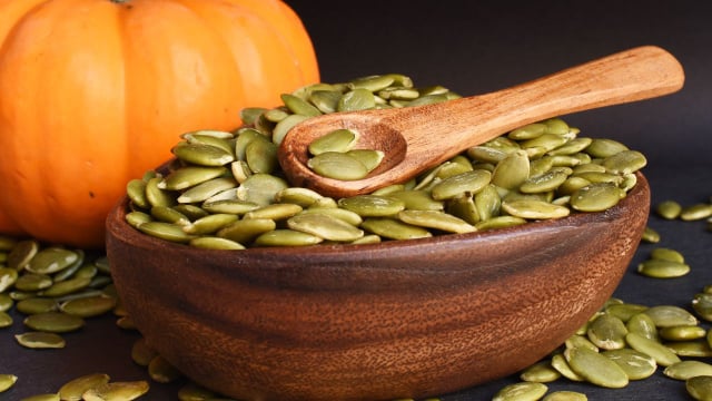 Saudáveis, mas potencialmente perigosas: o que você não sabe sobre sementes de abóbora