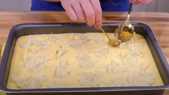 O passo a passo desta receita é super simples (Créditos: YouTube Reprodução / Letícia Sweet Cake)