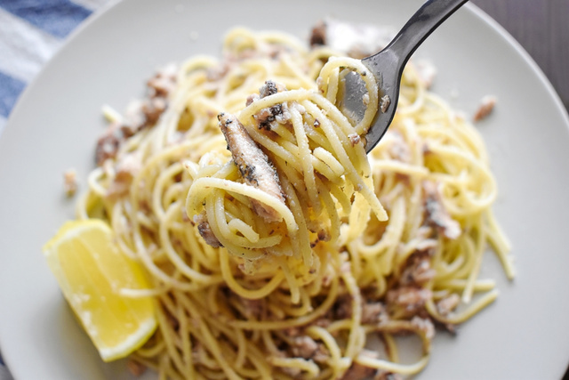 Macarrão com sardinha. (créditos: Shutterstock)