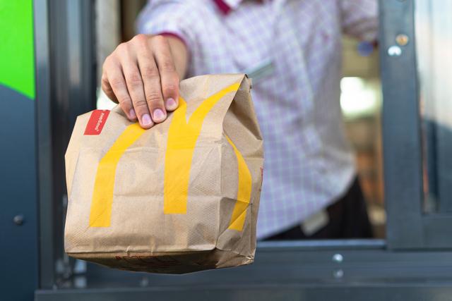 McDonalds e Subway tiram ingrediente clássico dos sanduíches: você não vai acreditar qual é!